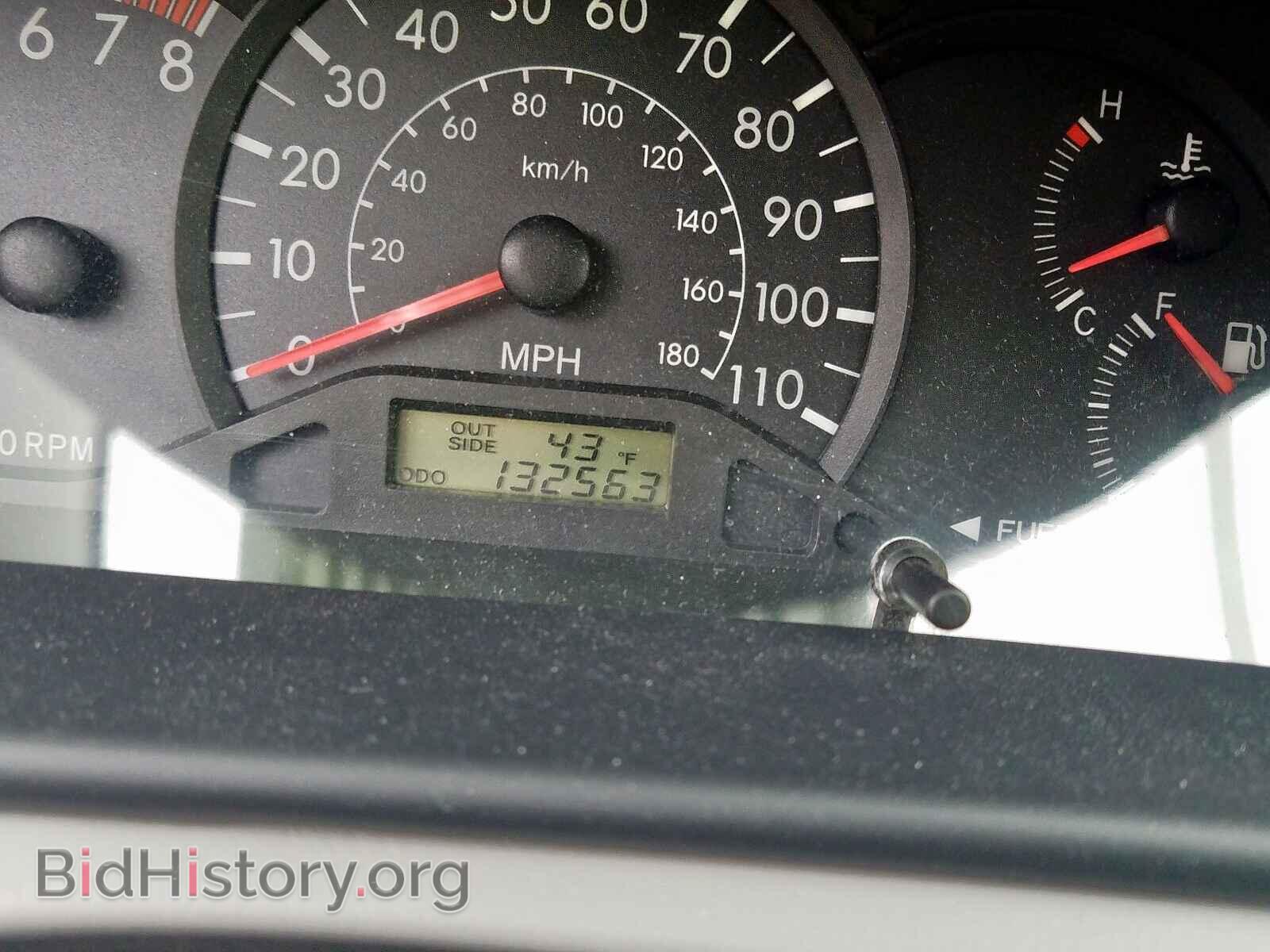 2005 TOYOTA COROLLA - VIN: JTDBR32E452057628 - Фото 8