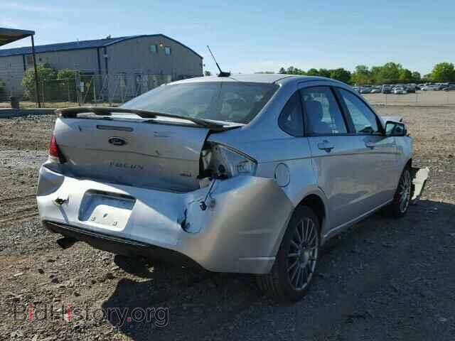2010 FORD FOCUS - VIN: 1FAHP3GN9AW108087 - Фото 4