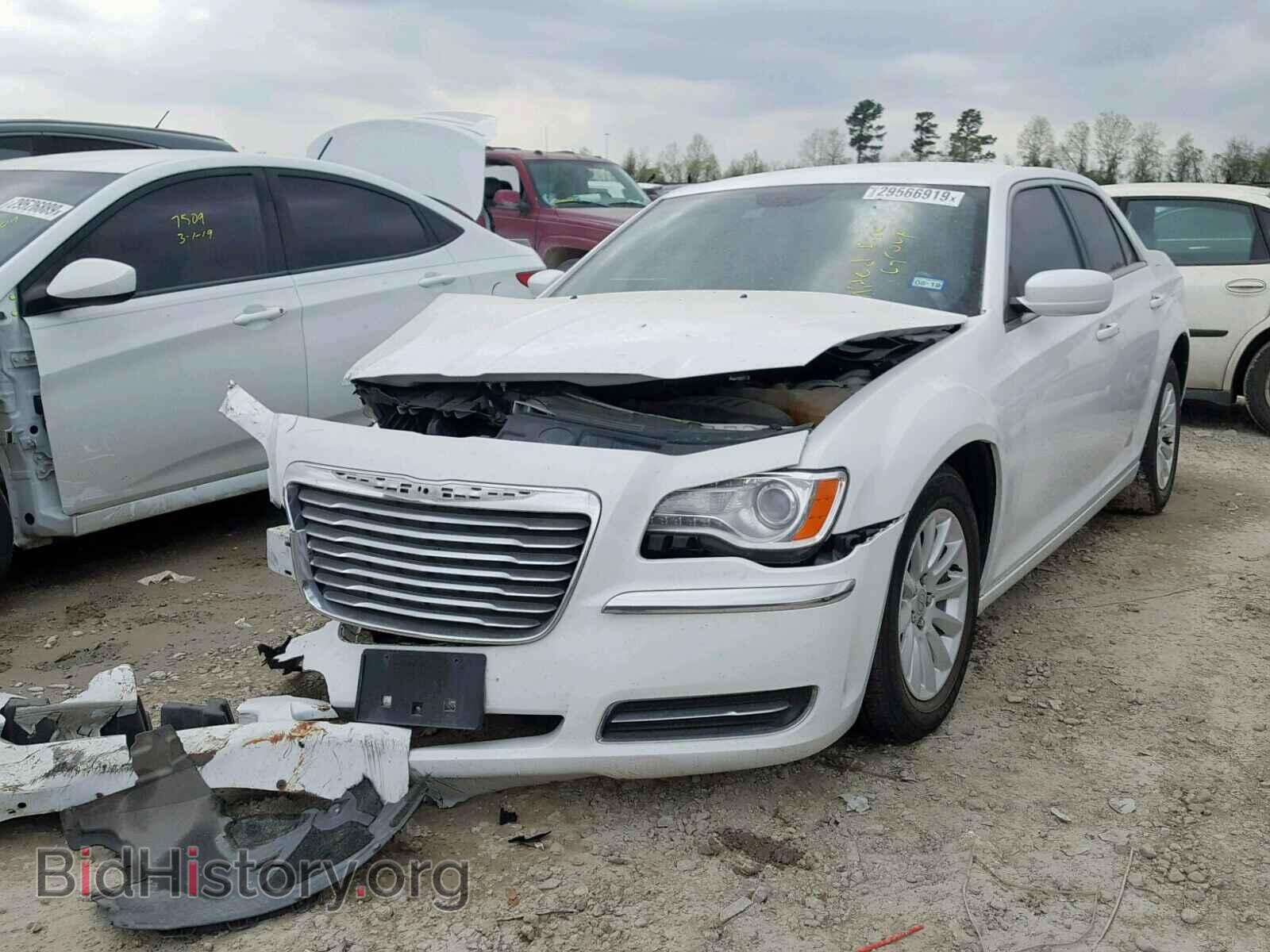 2014 CHRYSLER 300 - VIN: 2C3CCAAG5EH326924 - Фото 2