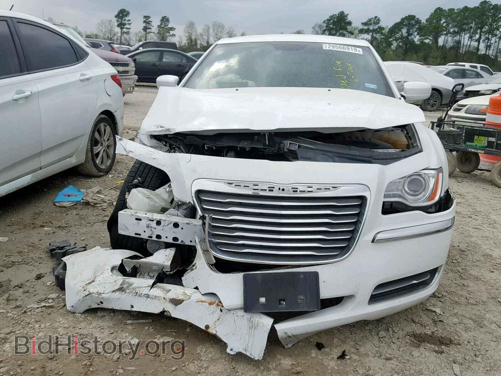2014 CHRYSLER 300 - VIN: 2C3CCAAG5EH326924 - Фото 9