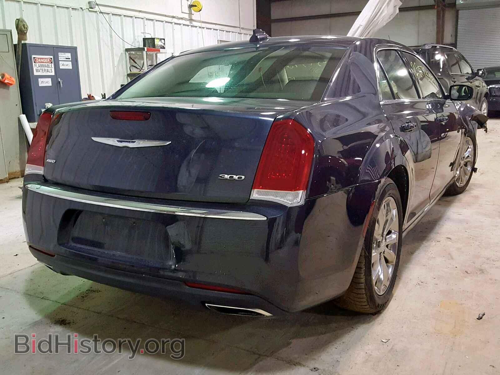 2016 CHRYSLER 300 - VIN: 2C3CCARG8GH190845 - Фото 4