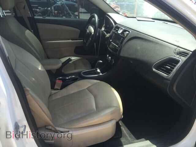 2011 CHRYSLER 200 - VIN: 1C3BC2FB7BN519576 - Фото 5