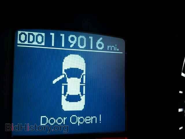 2012 HYUNDAI GENESIS - VIN: KMHGC4DD4CU188881 - Фото 8