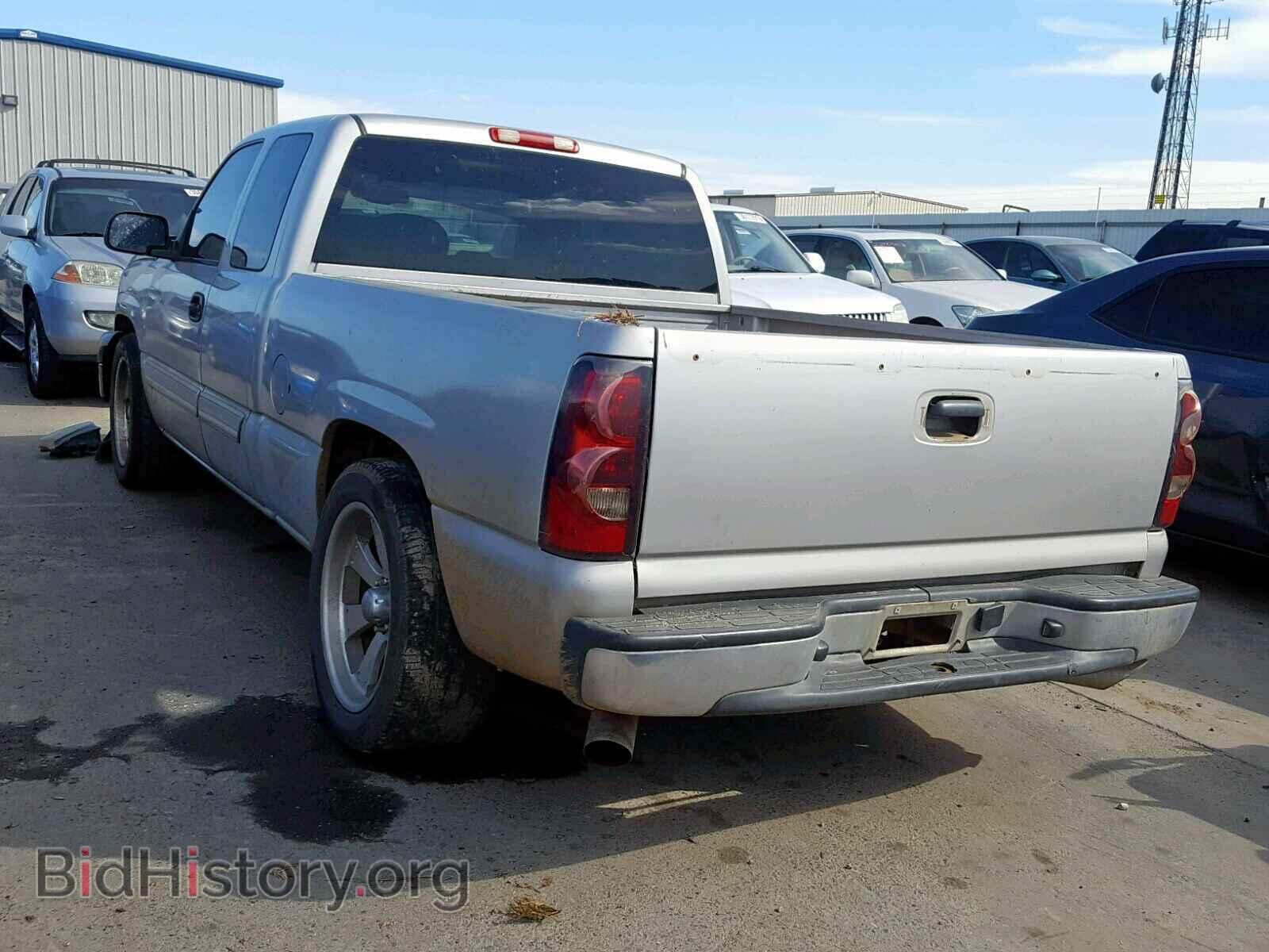 2006 CHEVROLET SILVERADO - VIN: 2GCEC19V461117028 - Фото 3