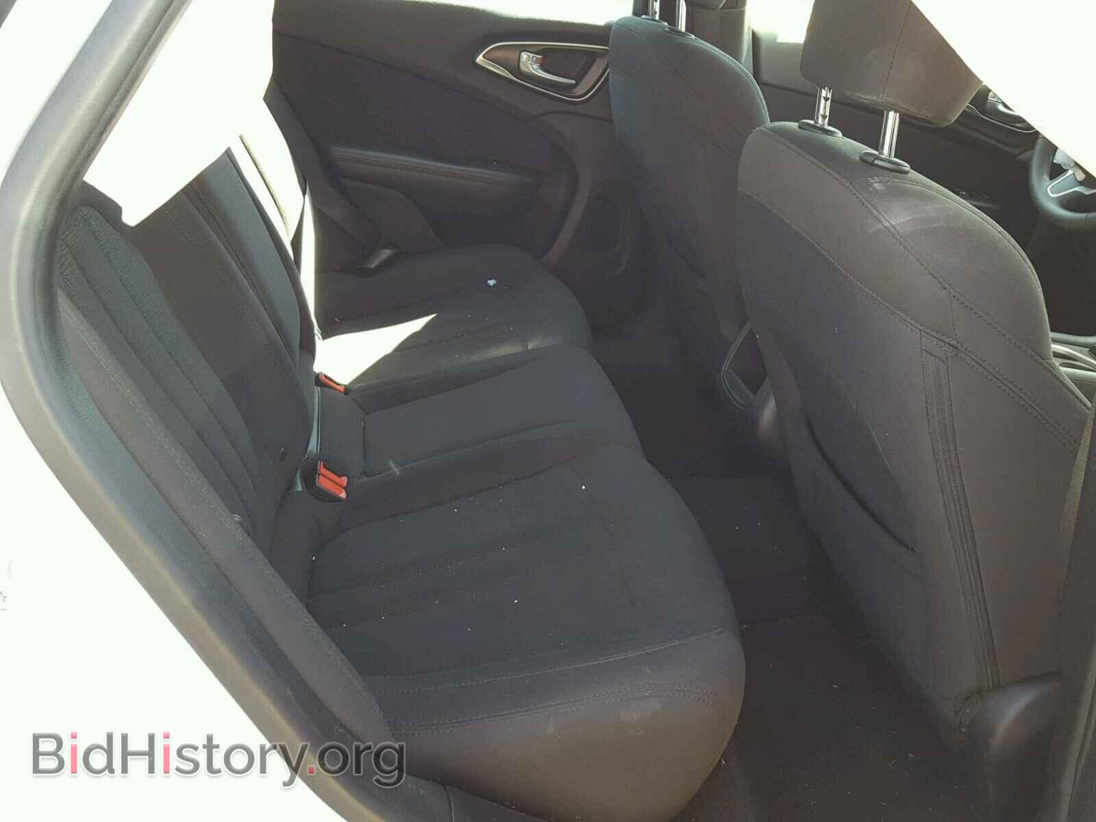 2015 CHRYSLER 200 - VIN: 1C3CCCAB1FN720719 - Photo 6