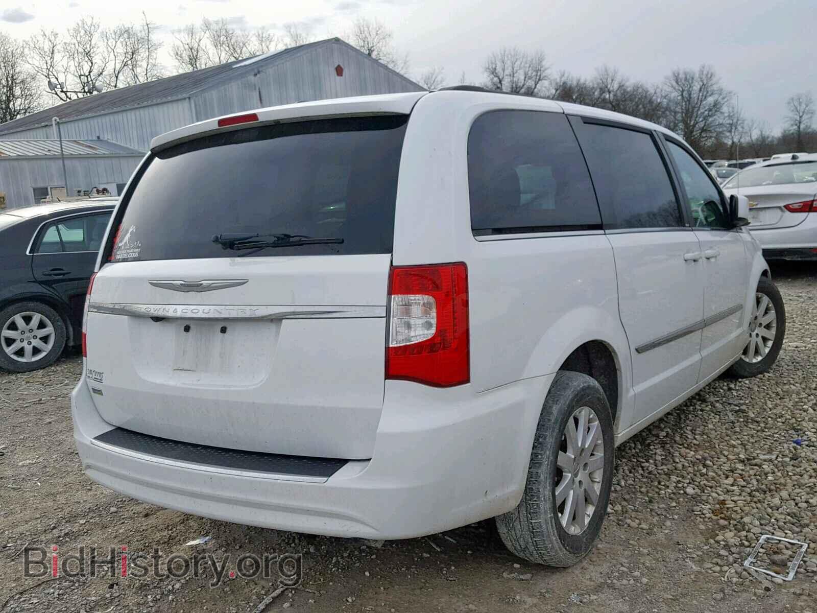 2014 CHRYSLER TOWN & COU - VIN: 2C4RC1BG6ER294628 - Photo 4
