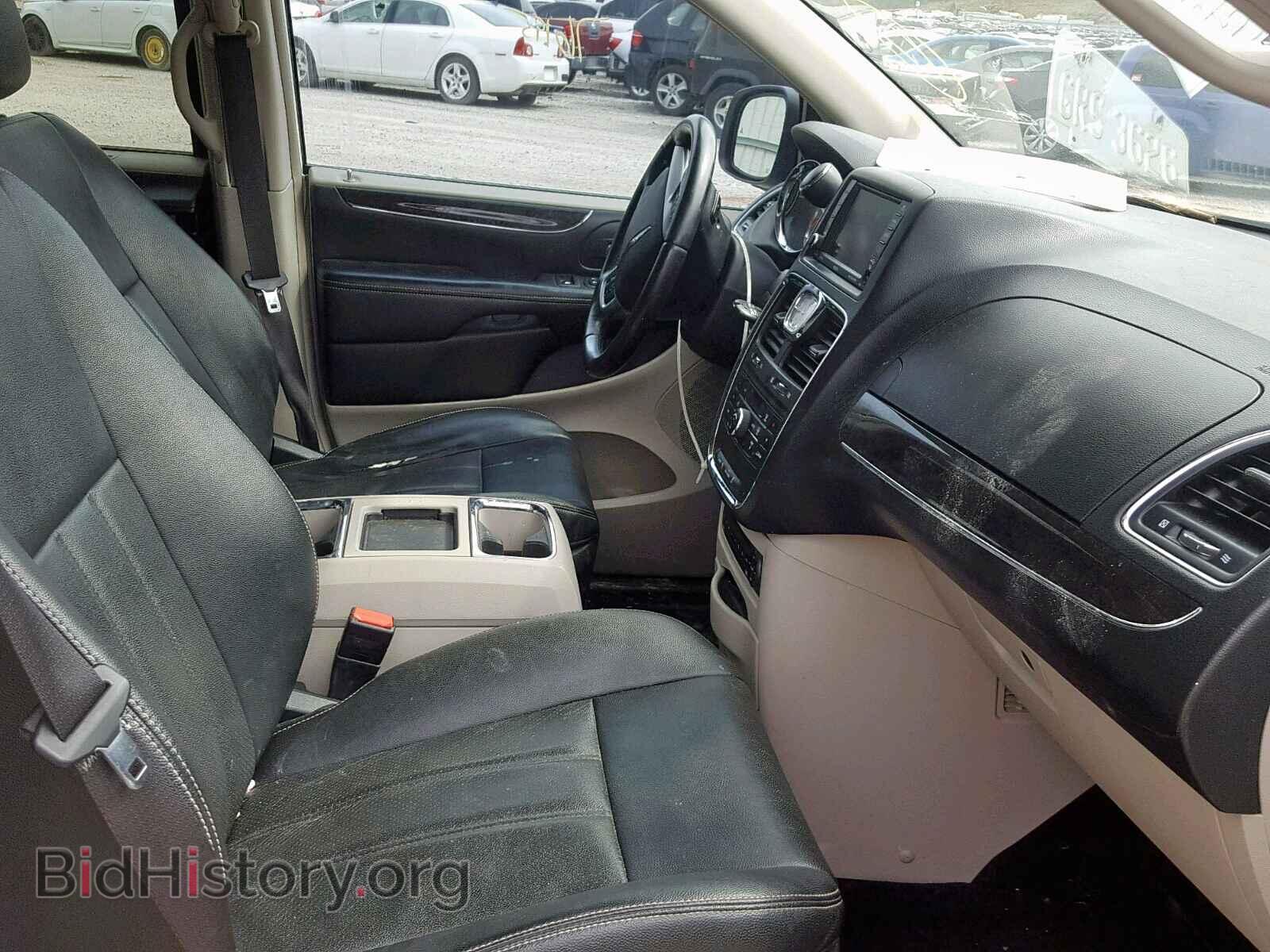 2012 CHRYSLER TOWN & COU - VIN: 2C4RC1CG7CR227886 - Фото 5