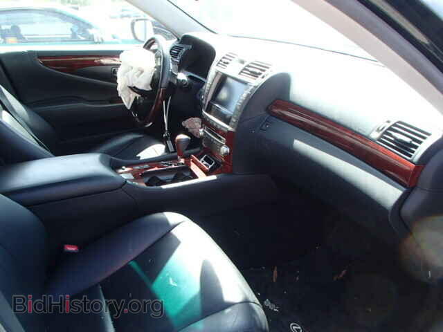 2011 LEXUS LS460 - VIN: JTHBL5EF3B5107123 - Photo 5