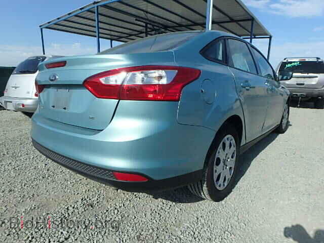 2012 FORD FOCUS - VIN: 1FAHP3F24CL250990 - Photo 4