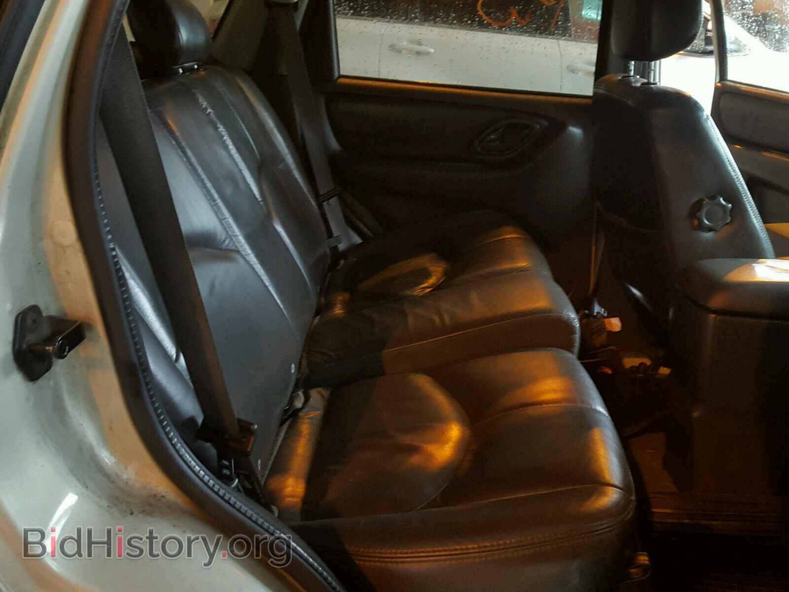 2003 MAZDA TRIBUTE - VIN: 4F2CZ96143KM38732 - Фото 6