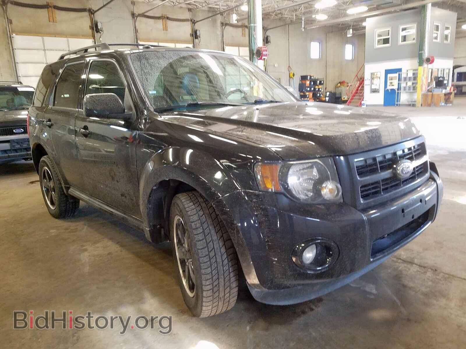 Photo 1FMCU0DG8BKC51747 - FORD ESCAPE 2011