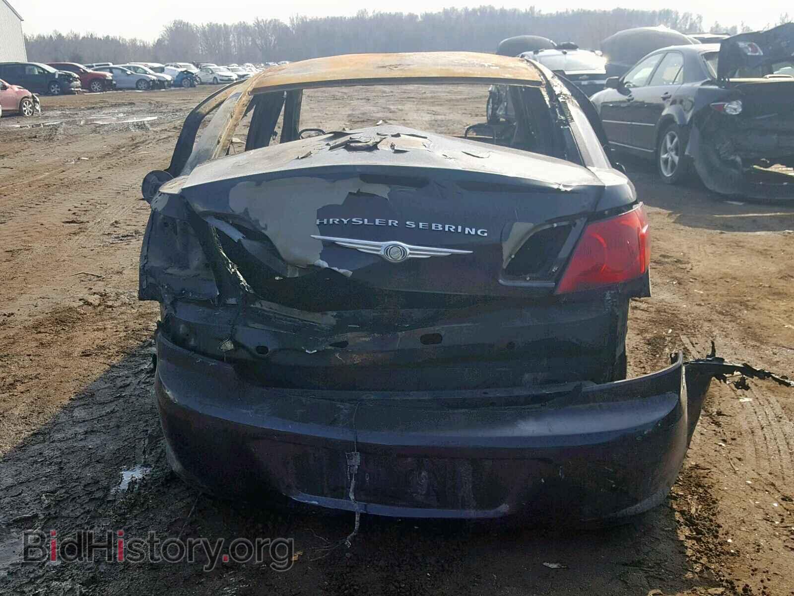 2010 CHRYSLER SEBRING - VIN: 1C3CC4FB8AN166182 - Фото 10