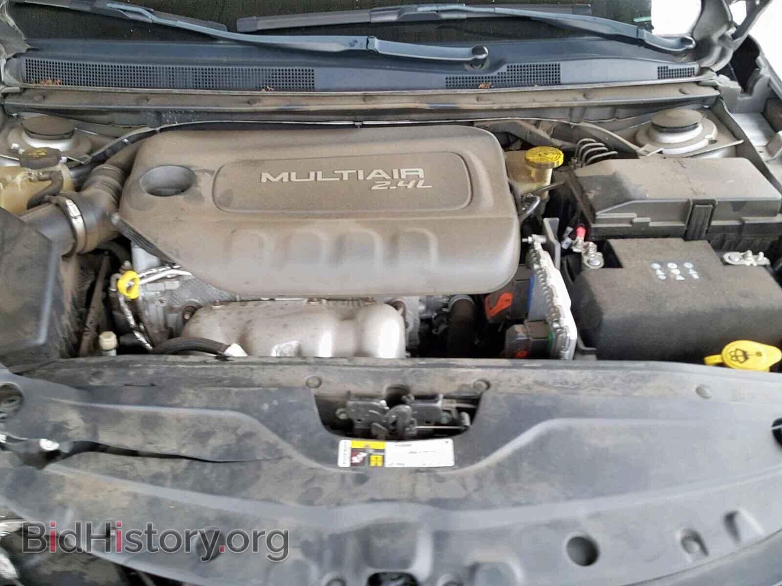 2016 CHRYSLER 200 - VIN: 1C3CCCAB3GN106675 - Photo 7