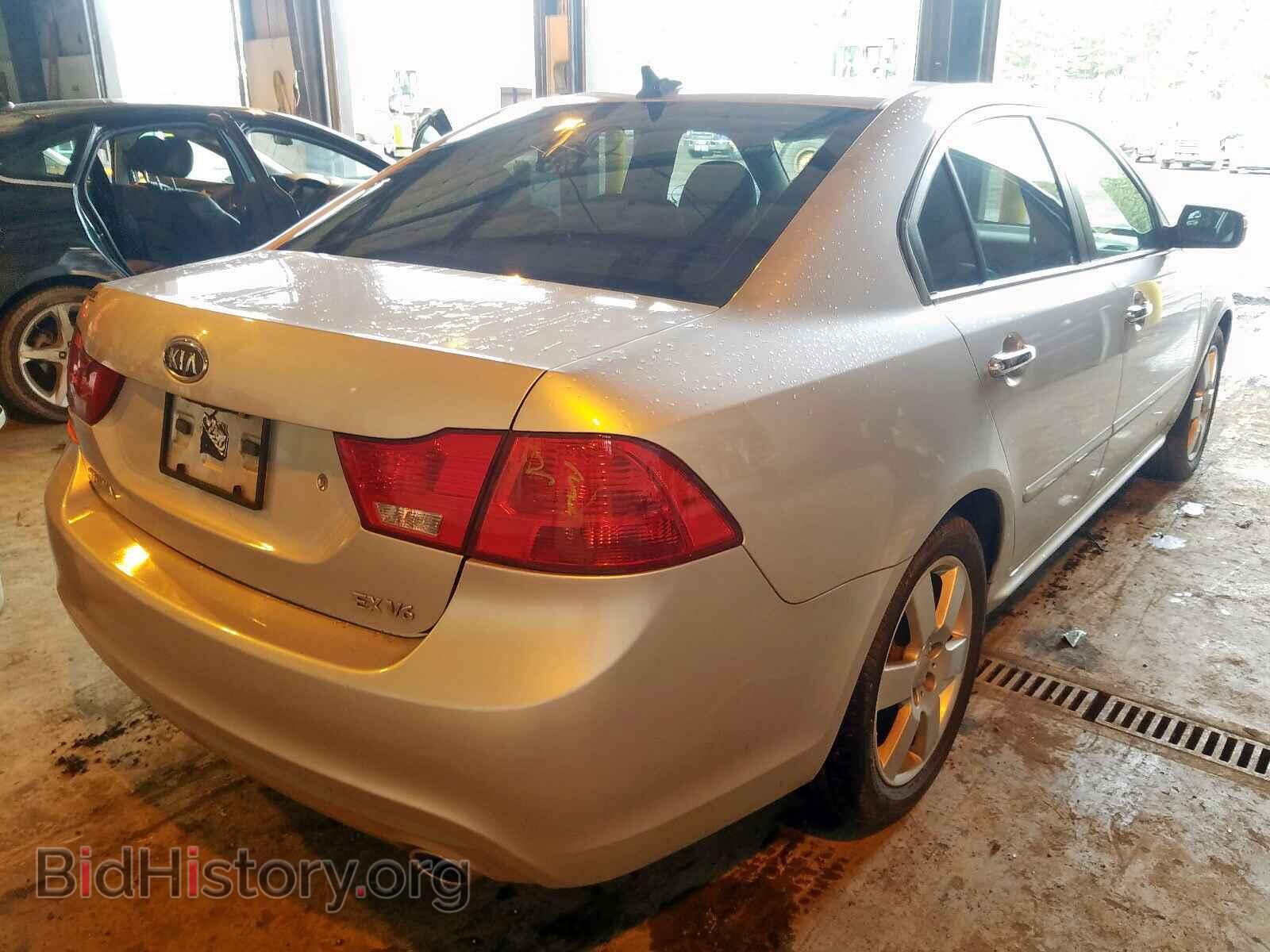 2009 KIA OPTIMA - VIN: KNAGE224695308525 - Фото 4