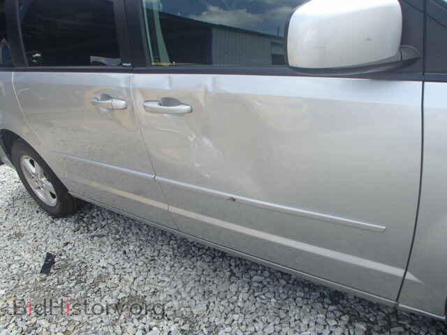 2011 DODGE CARAVAN - VIN: 2D4RN3DG6BR683111 - Photo 10