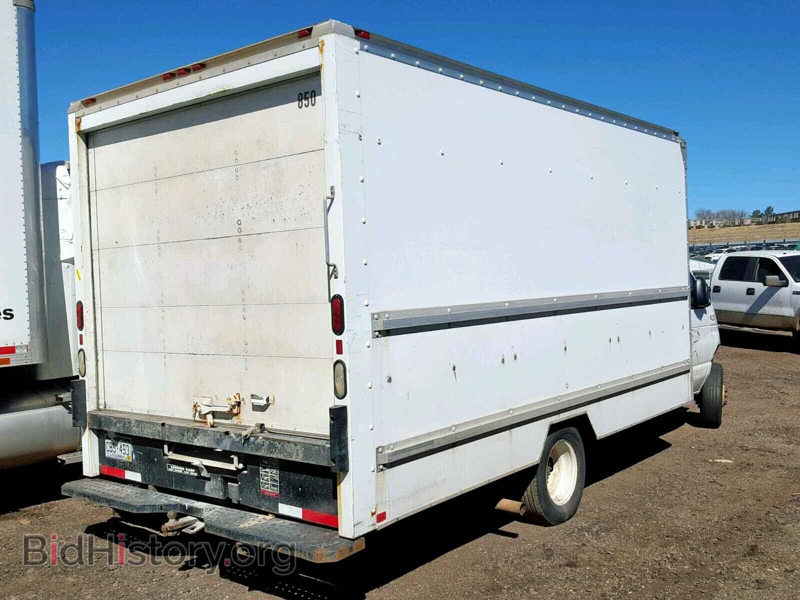 2005 FORD ECONOLINE - VIN: 1FDWE35L85HB04904 - Фото 4