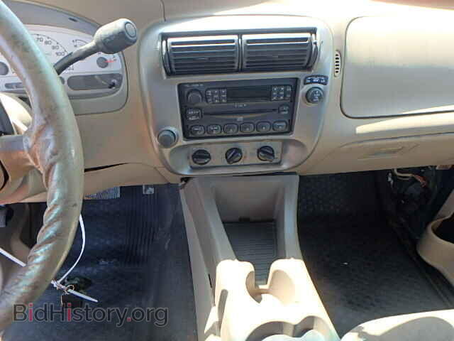 2005 FORD EXPLORER - VIN: 1FMZU67K95UA39378 - Фото 9