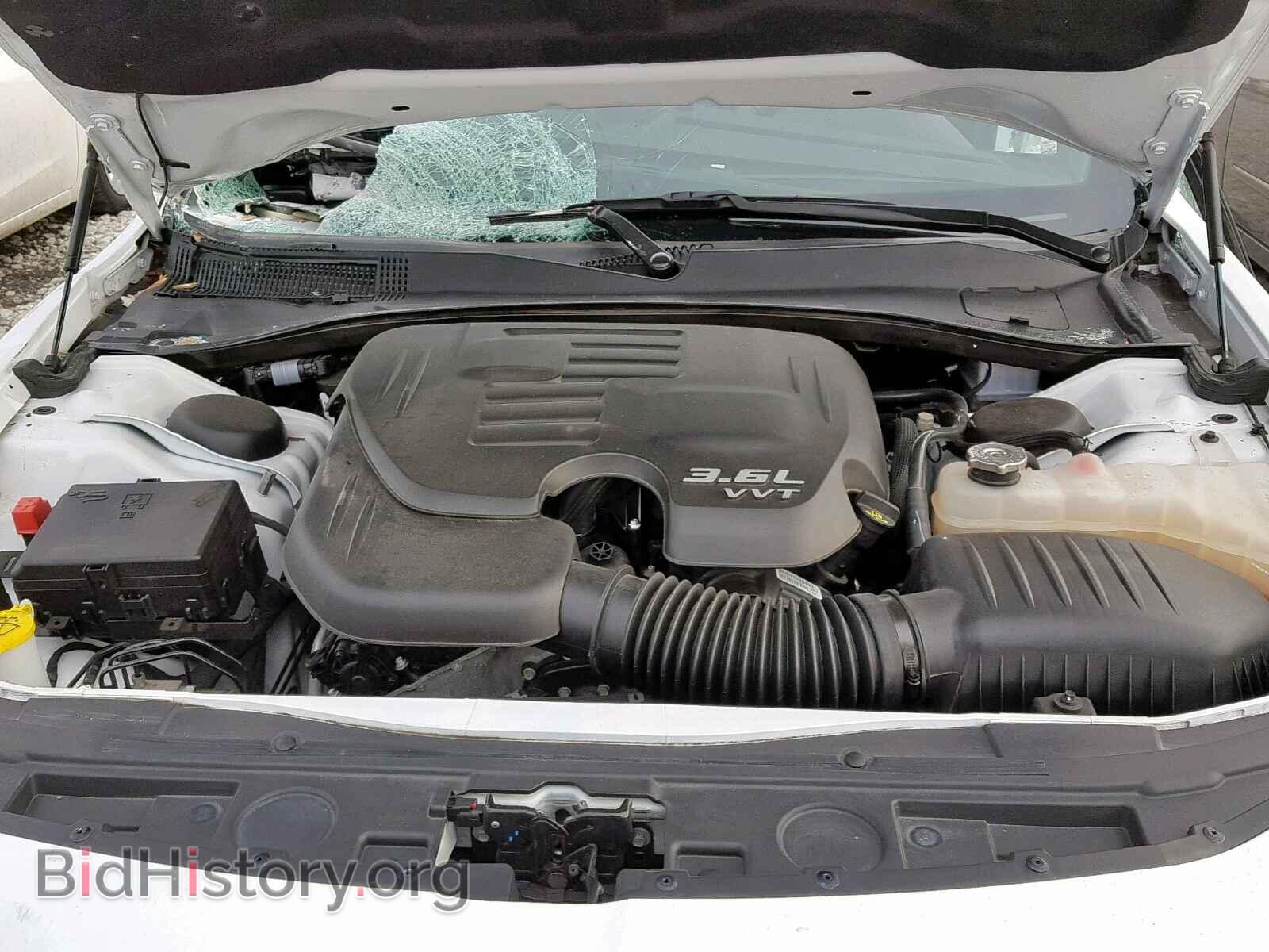 2017 CHRYSLER 300 - VIN: 2C3CCABG6HH608315 - Фото 7