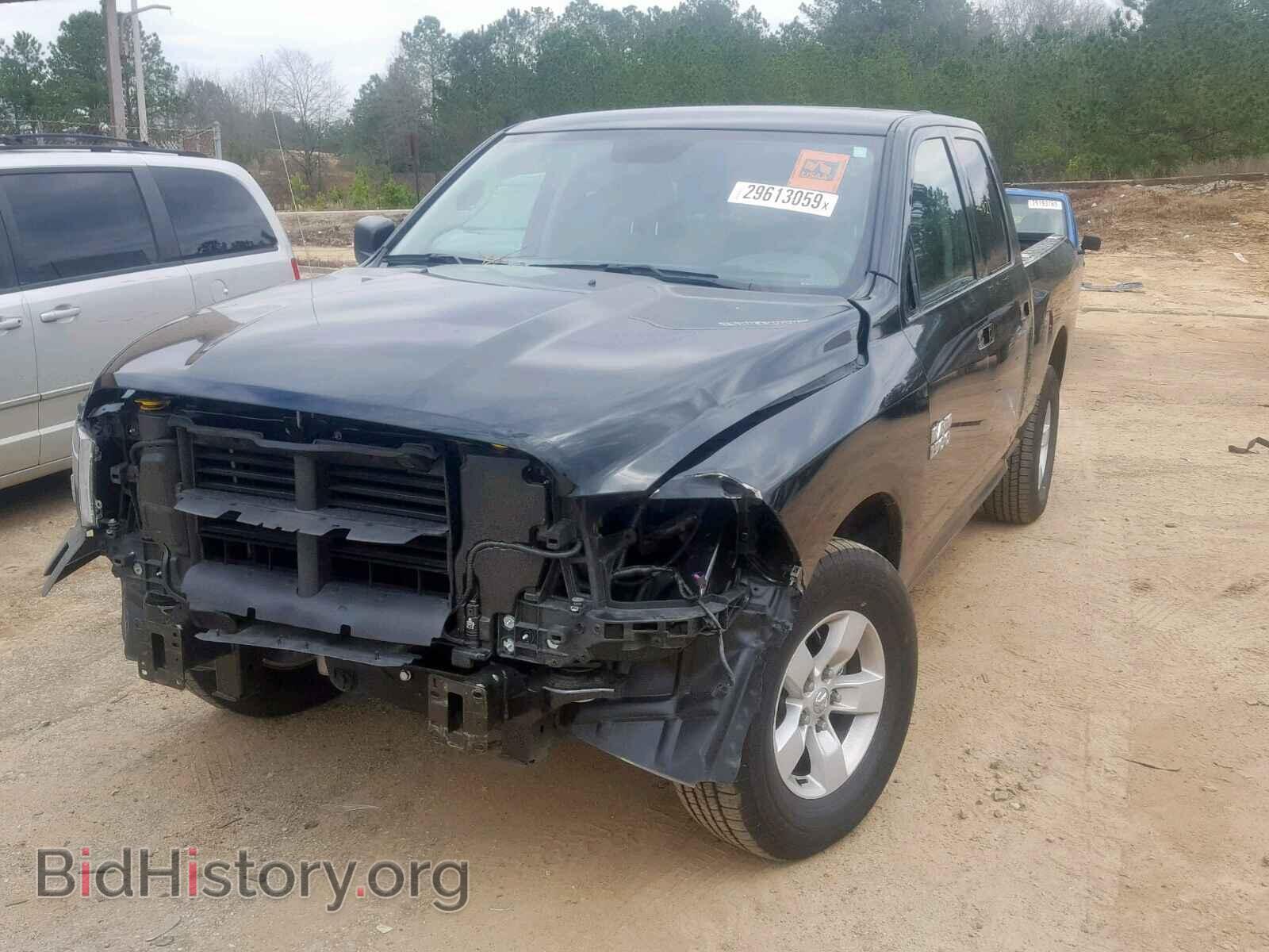 2017 RAM 1500 ST - VIN: 1C6RR6FG6HS860741 - Фото 2