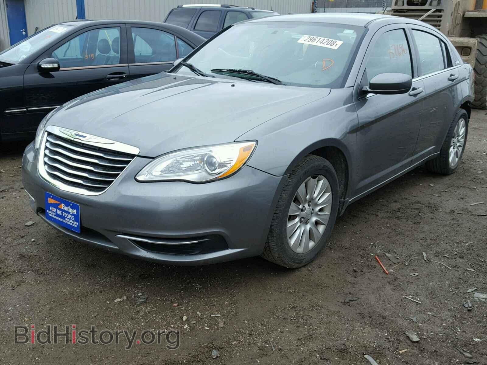 2012 CHRYSLER 200 - VIN: 1C3CCBAB1CN320729 - Фото 2