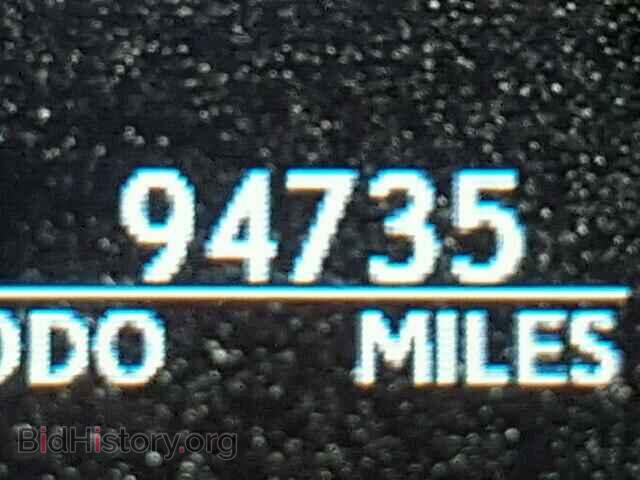2011 LEXUS LS460 - VIN: JTHBL5EF6B5105771 - Фото 8