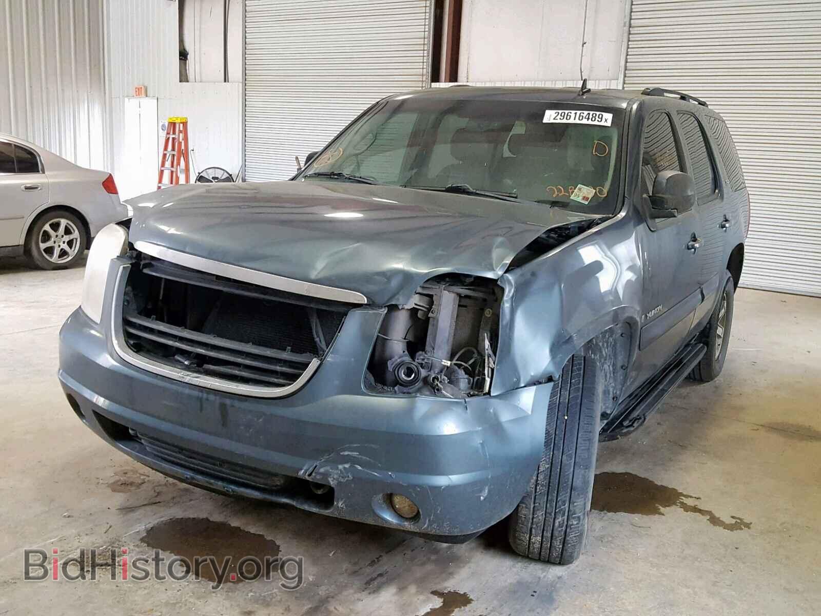 2008 GMC YUKON - VIN: 1GKFC13018R228880 - Фото 2