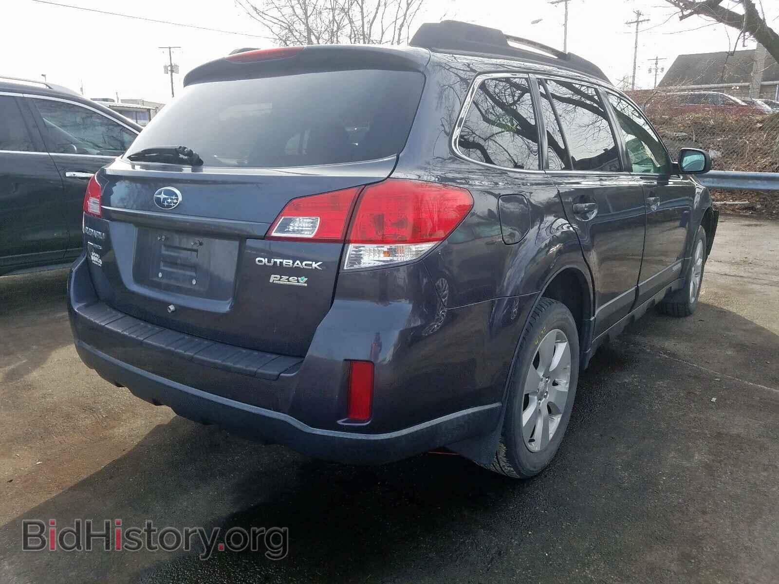 2011 SUBARU OUTBACK - VIN: 4S4BRBCC7B3403485 - Photo 4
