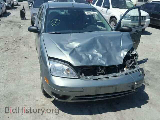 Photo 1FAHP37N06W229677 - FORD FOCUS 2006