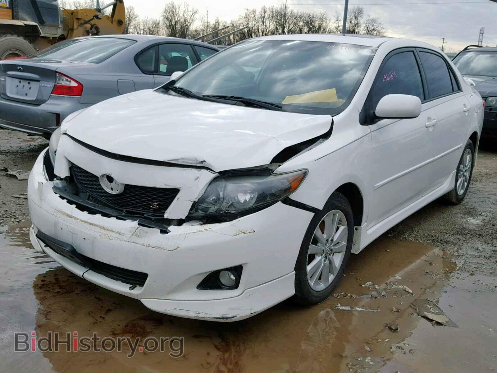 2010 TOYOTA COROLLA BA - VIN: 2T1BU4EE6AC462935 - Фото 2