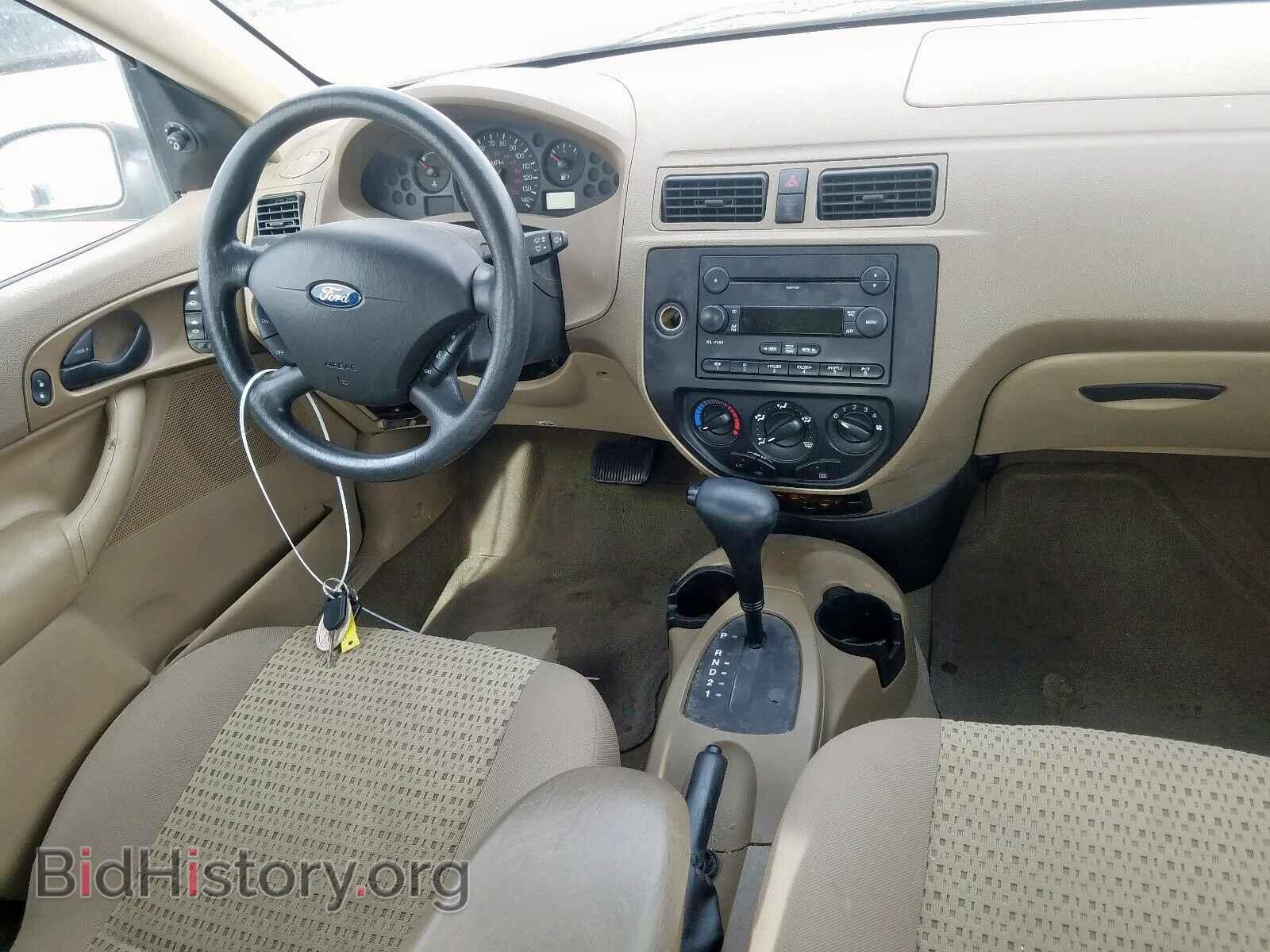 2007 FORD FOCUS - VIN: 1FAHP34N07W331034 - Фото 9