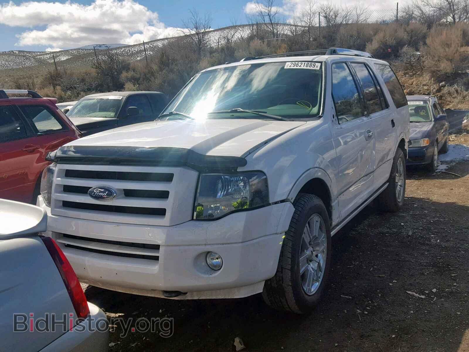 2010 FORD EXPEDITION - VIN: 1FMJU2A52AEA29417 - Фото 2
