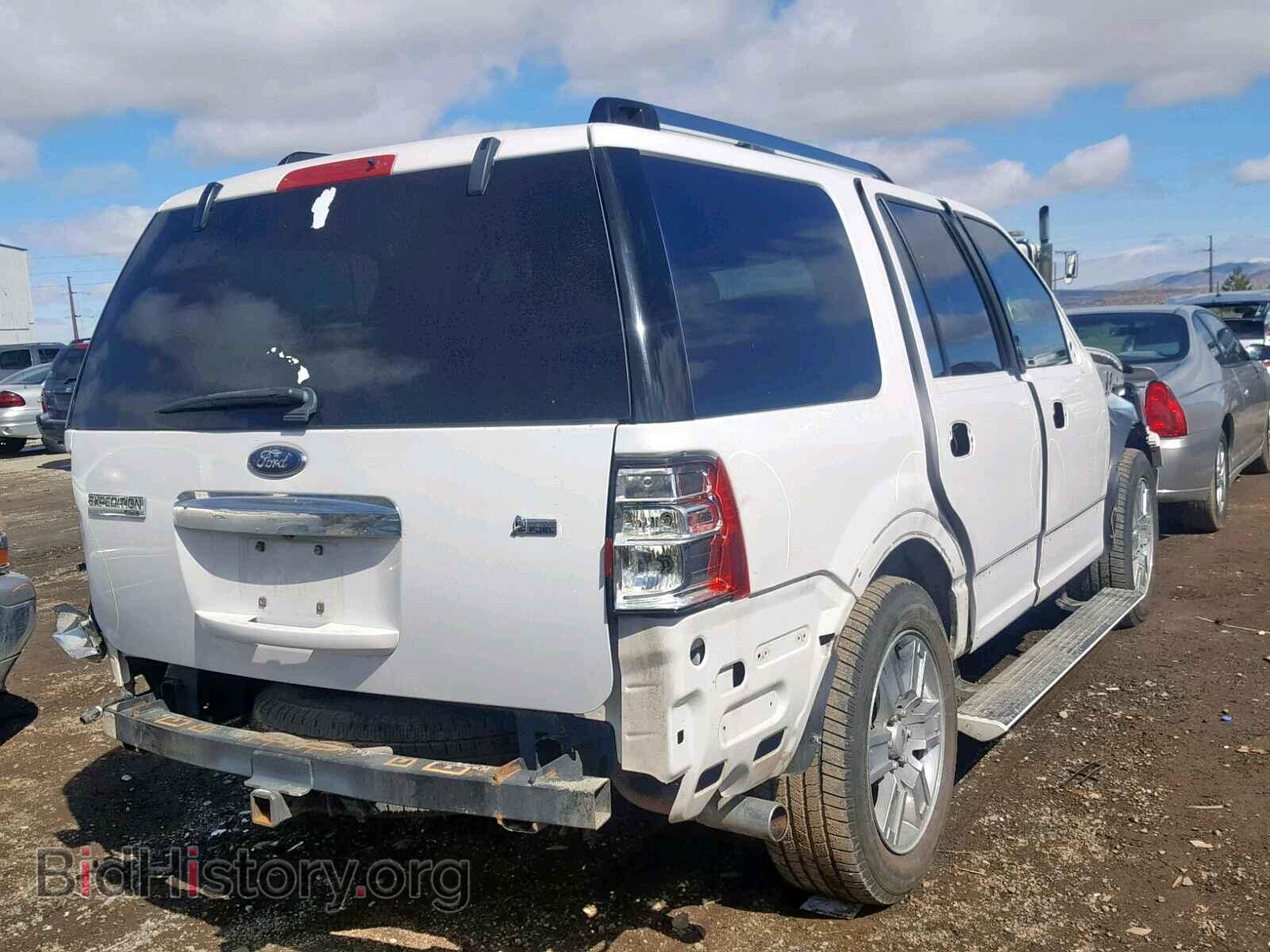 2010 FORD EXPEDITION - VIN: 1FMJU2A52AEA29417 - Фото 4