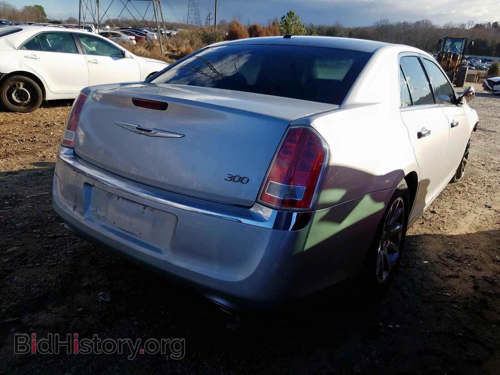 2012 CHRYSLER 300 - VIN: 2C3CCACG4CH250476 - Фото 4