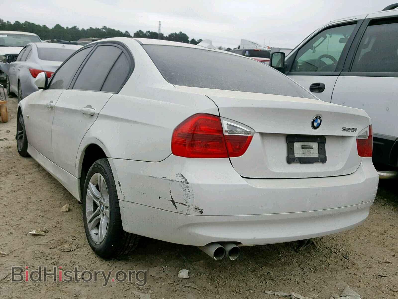 2008 BMW 328 I - VIN: WBAVA33598P141855 - Фото 3