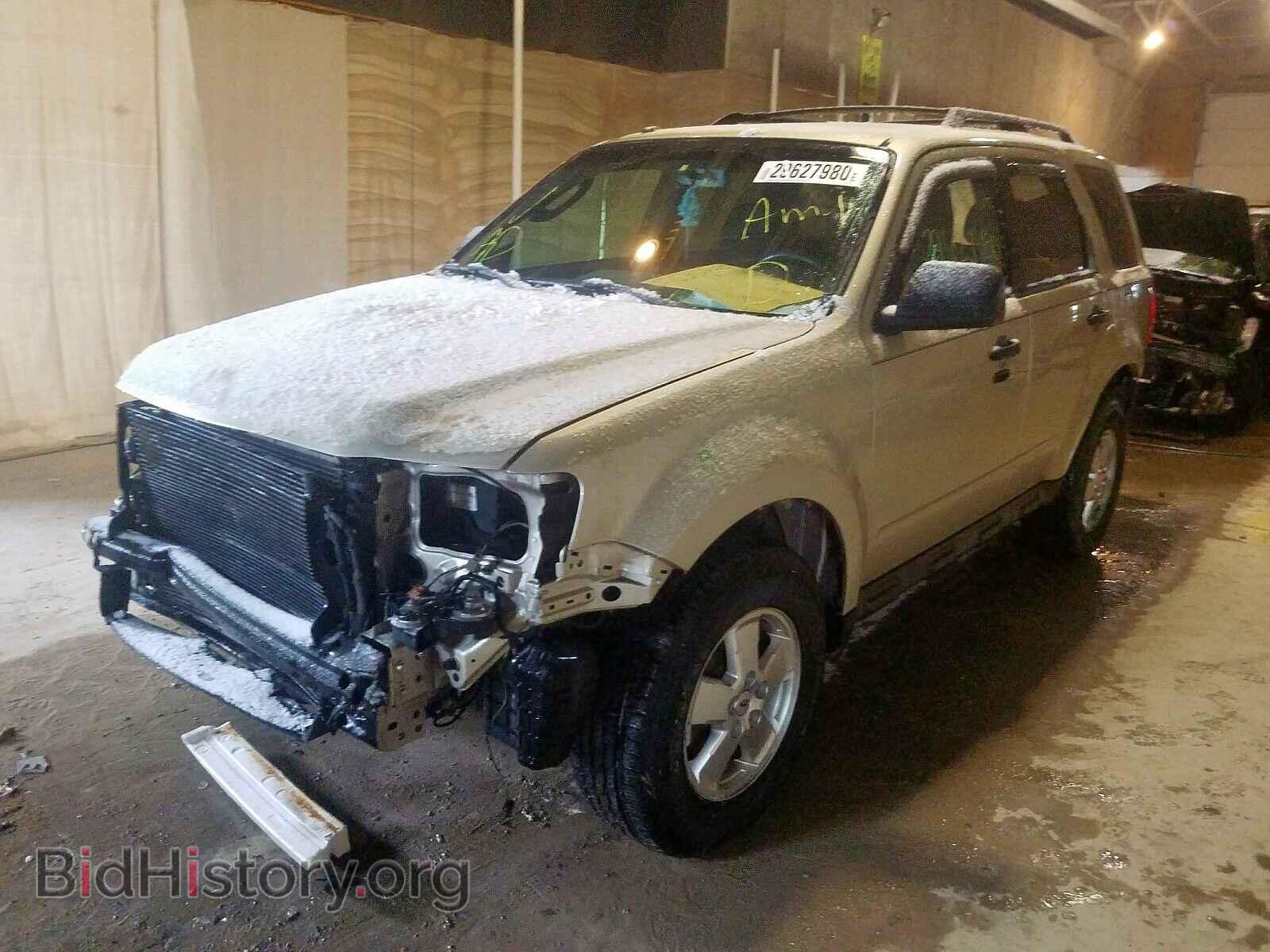 2011 FORD ESCAPE - VIN: 1FMCU0D74BKC09754 - Фото 2