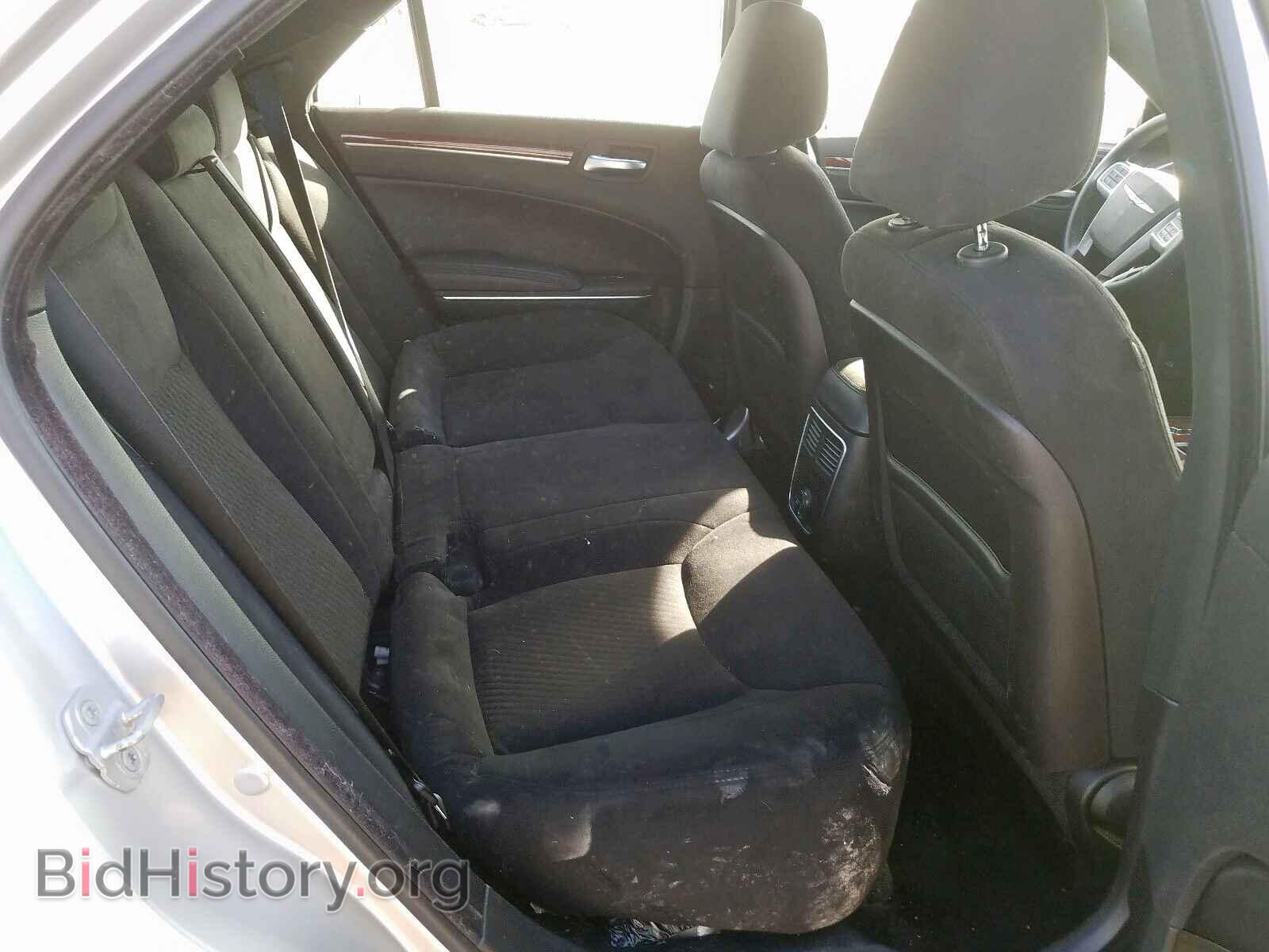 2012 CHRYSLER 300 - VIN: 2C3CCAAGXCH105204 - Фото 6