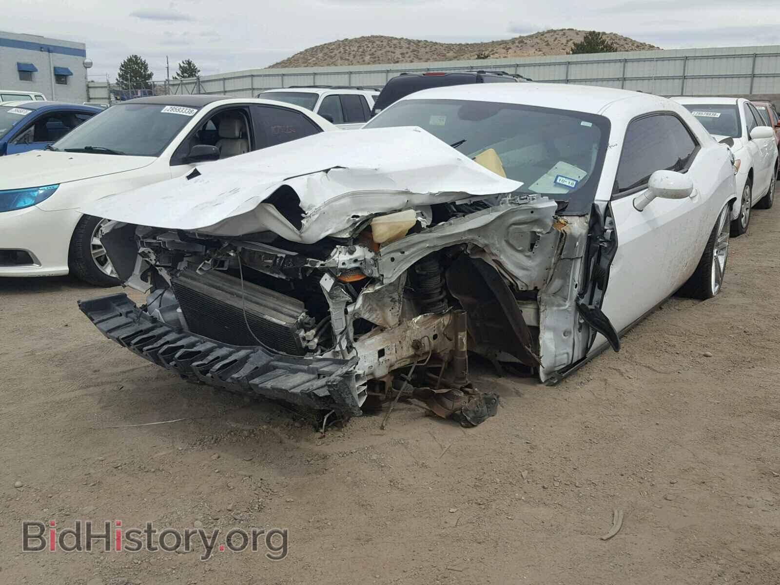 2016 DODGE CHALLENGER - VIN: 2C3CDZAG1GH130901 - Фото 2