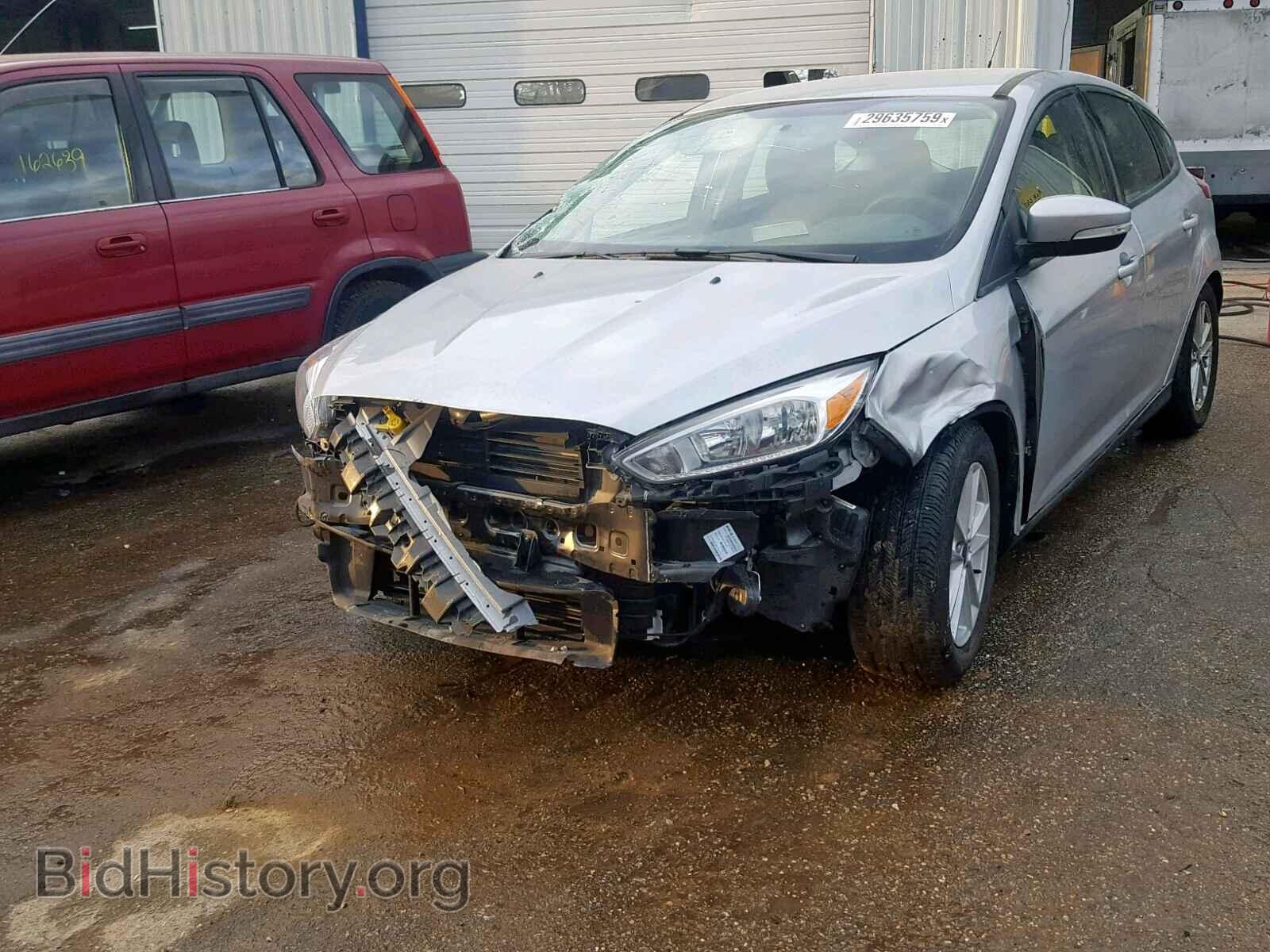 2016 FORD FOCUS SE - VIN: 1FADP3K22GL355411 - Фото 2