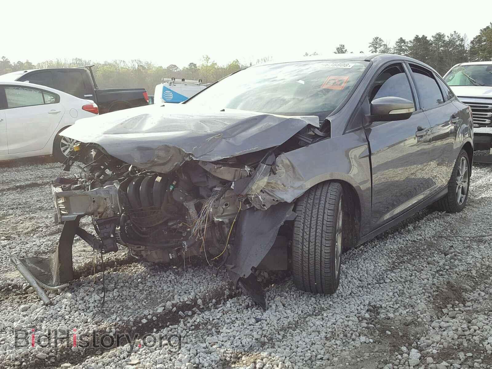 2013 FORD FOCUS - VIN: 1FADP3F22DL213811 - Photo 2