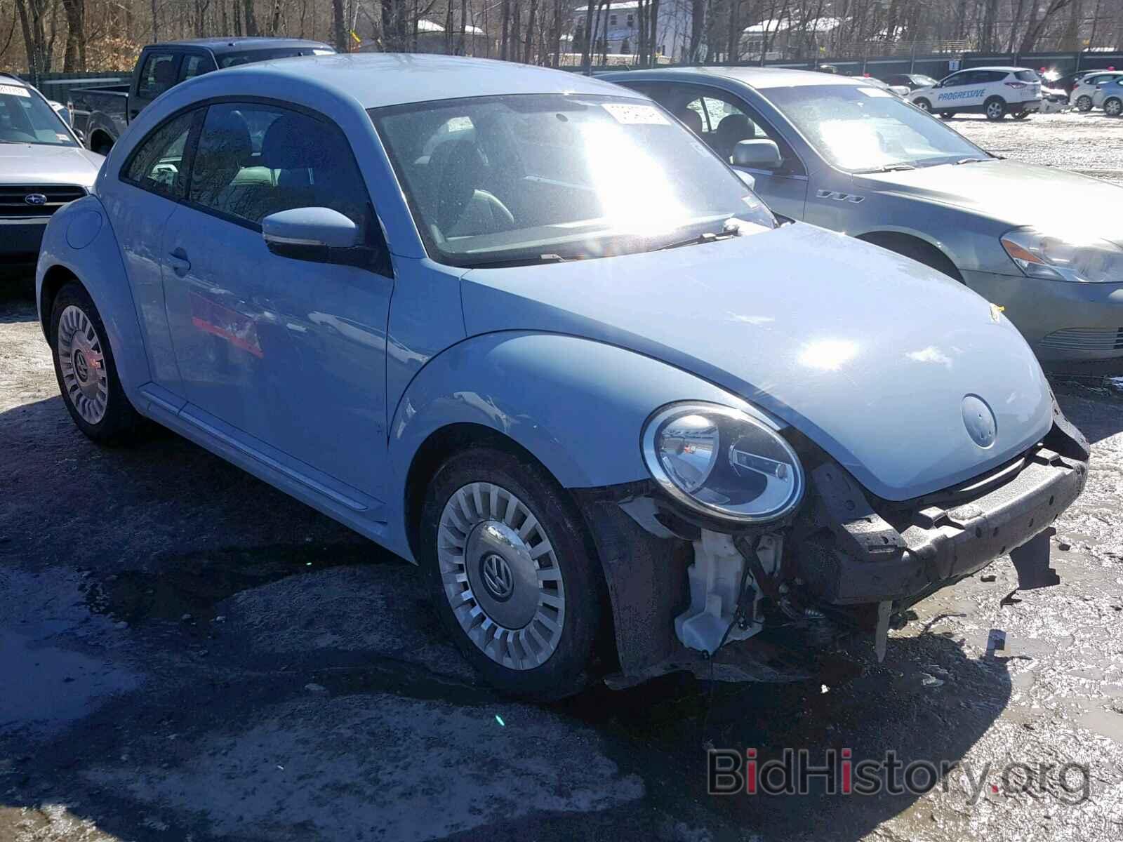 Photo 3VWHP7AT6DM674329 - VOLKSWAGEN BEETLE 2013