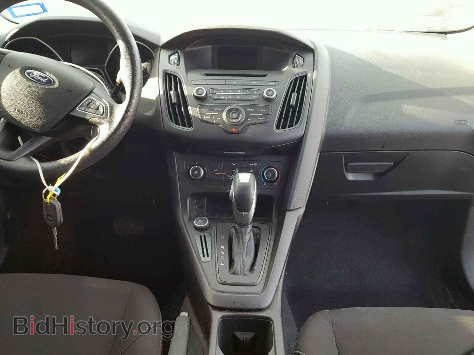 2016 FORD FOCUS - VIN: 1FADP3F26GL404782 - Photo 9
