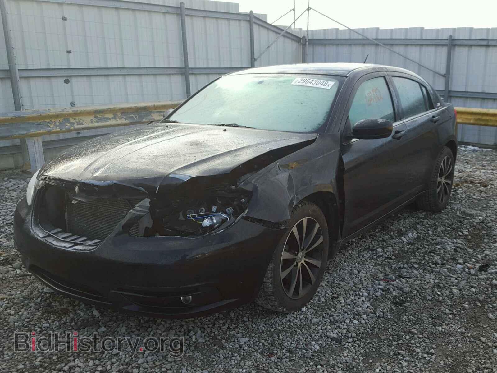 2013 CHRYSLER 200 - VIN: 1C3CCBBB3DN692525 - Photo 2