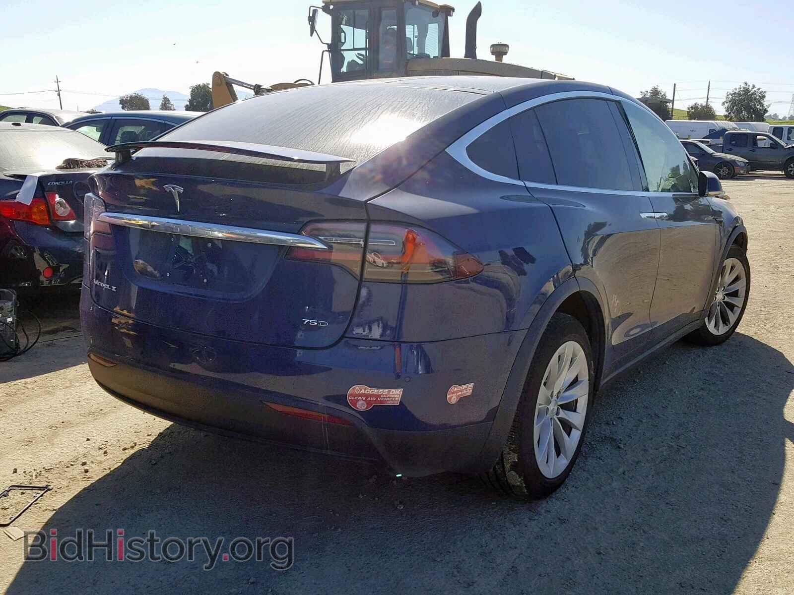 2018 TESLA MODEL X - VIN: 5YJXCAE27JF121598 - Photo 4