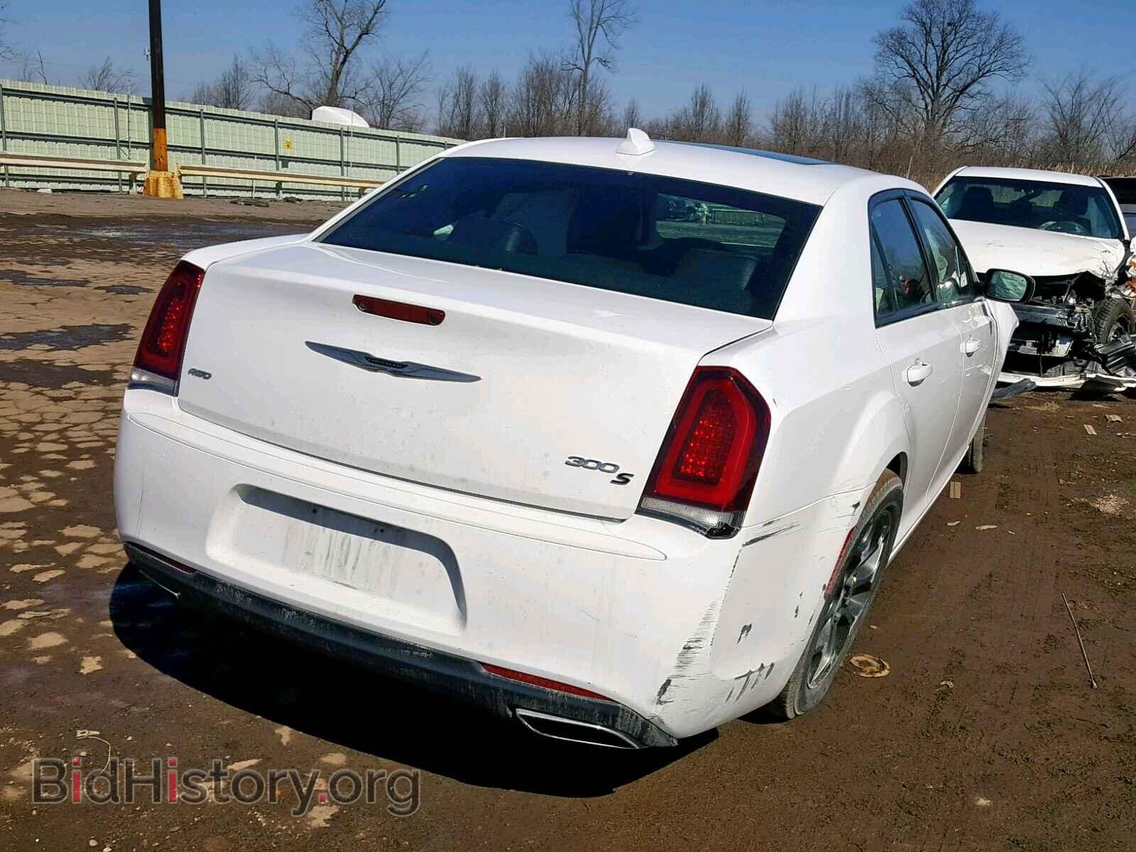 2017 CHRYSLER 300 - VIN: 2C3CCAGGXHH558091 - Фото 4