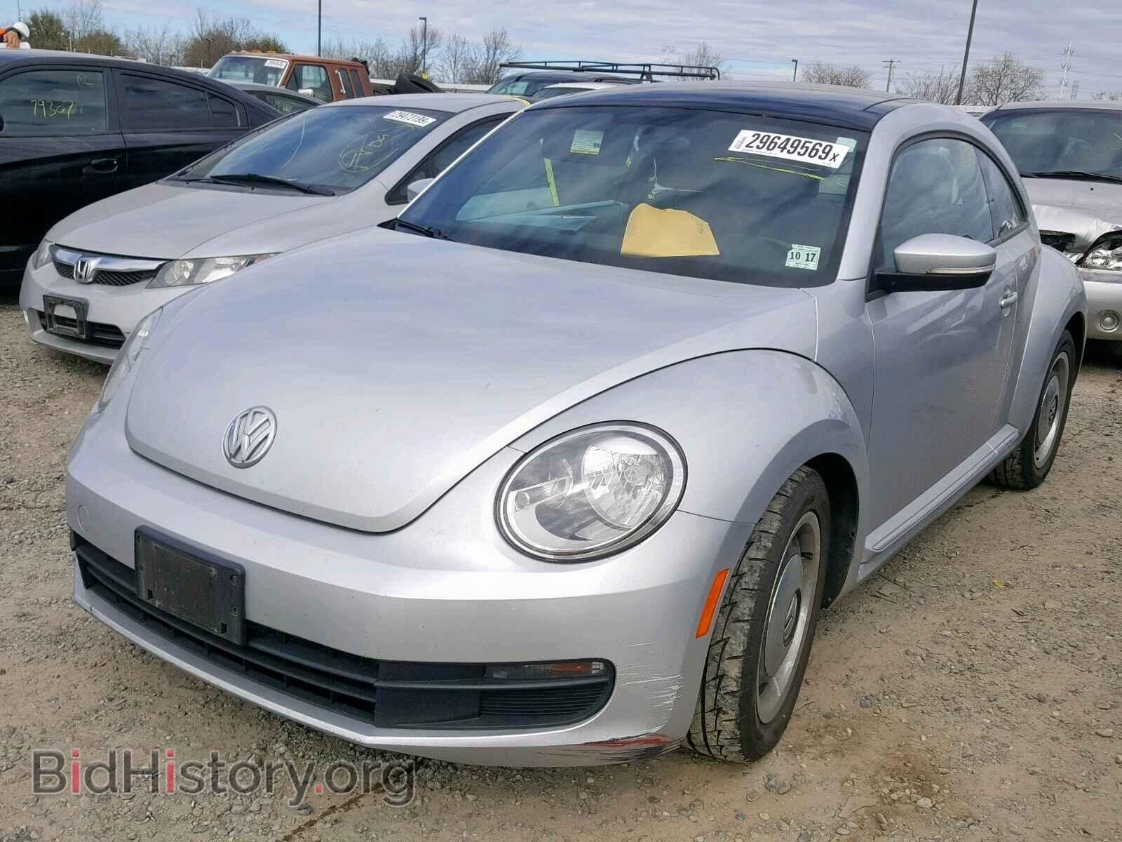 2012 VOLKSWAGEN BEETLE - VIN: 3VWJP7AT3CM637321 - Фото 2