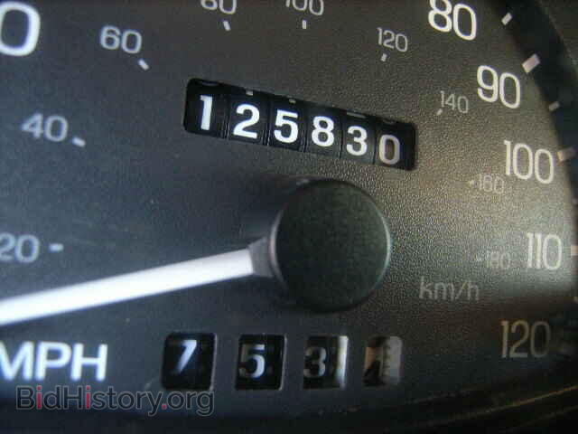 2000 FORD ESCORT - VIN: 3FAKP1138YR242555 - Фото 8
