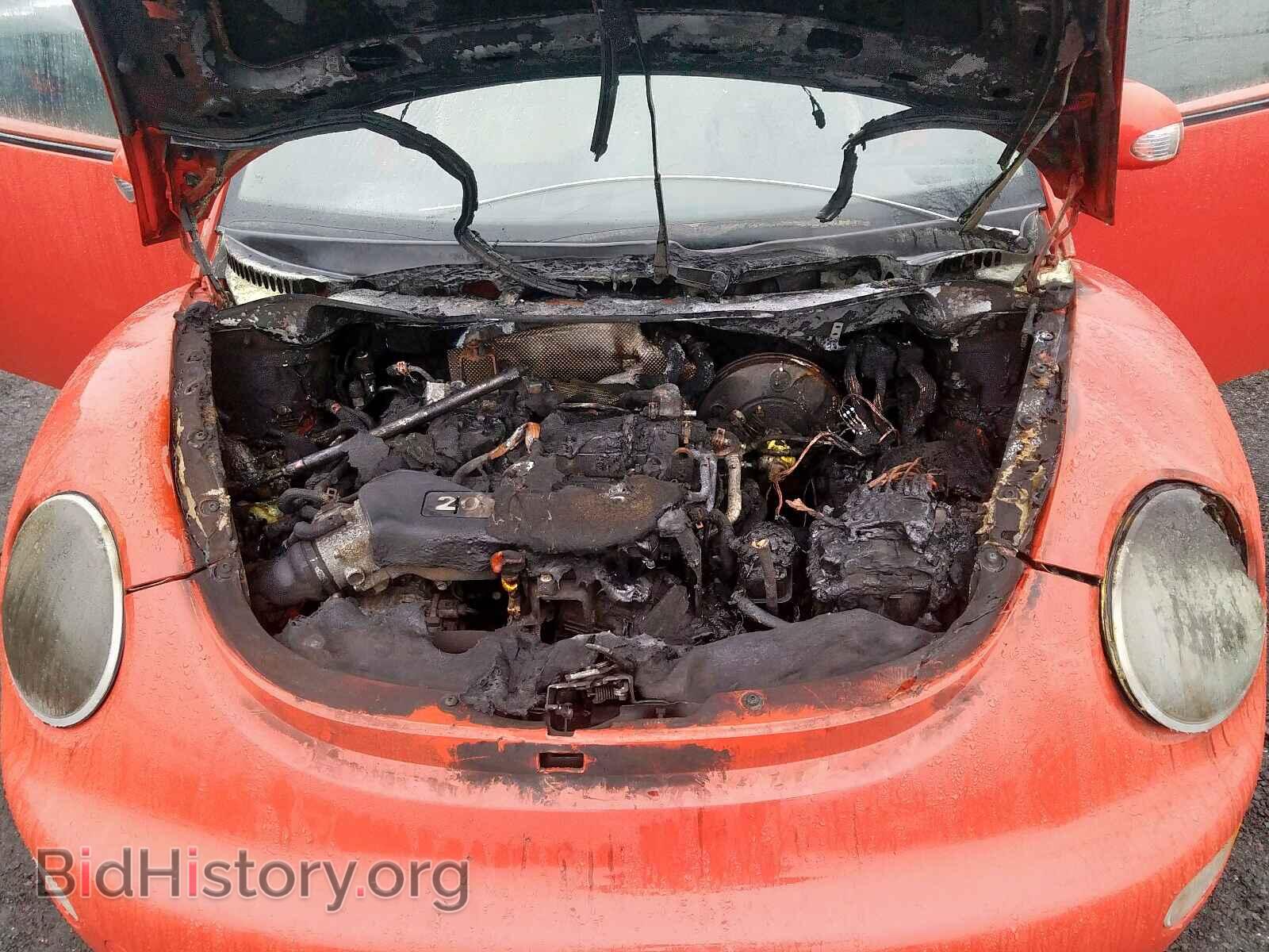 2005 VOLKSWAGEN BEETLE - VIN: 3VWCD31C85M412471 - Фото 7