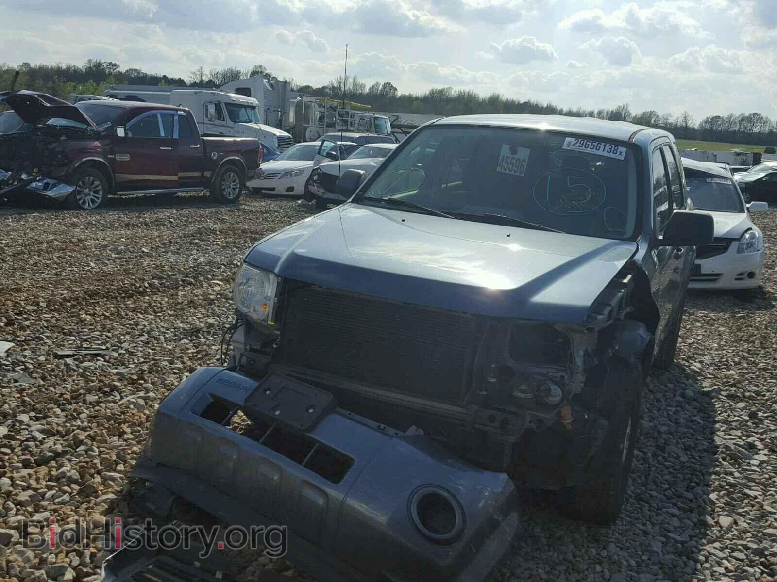 2011 FORD ESCAPE - VIN: 1FMCU0C76BKC06078 - Photo 2