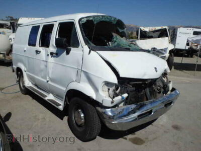 1996 Dodge RAM VAN RAM Van B2, белый — VIN 2B7HB21Y4TK156333, Copart