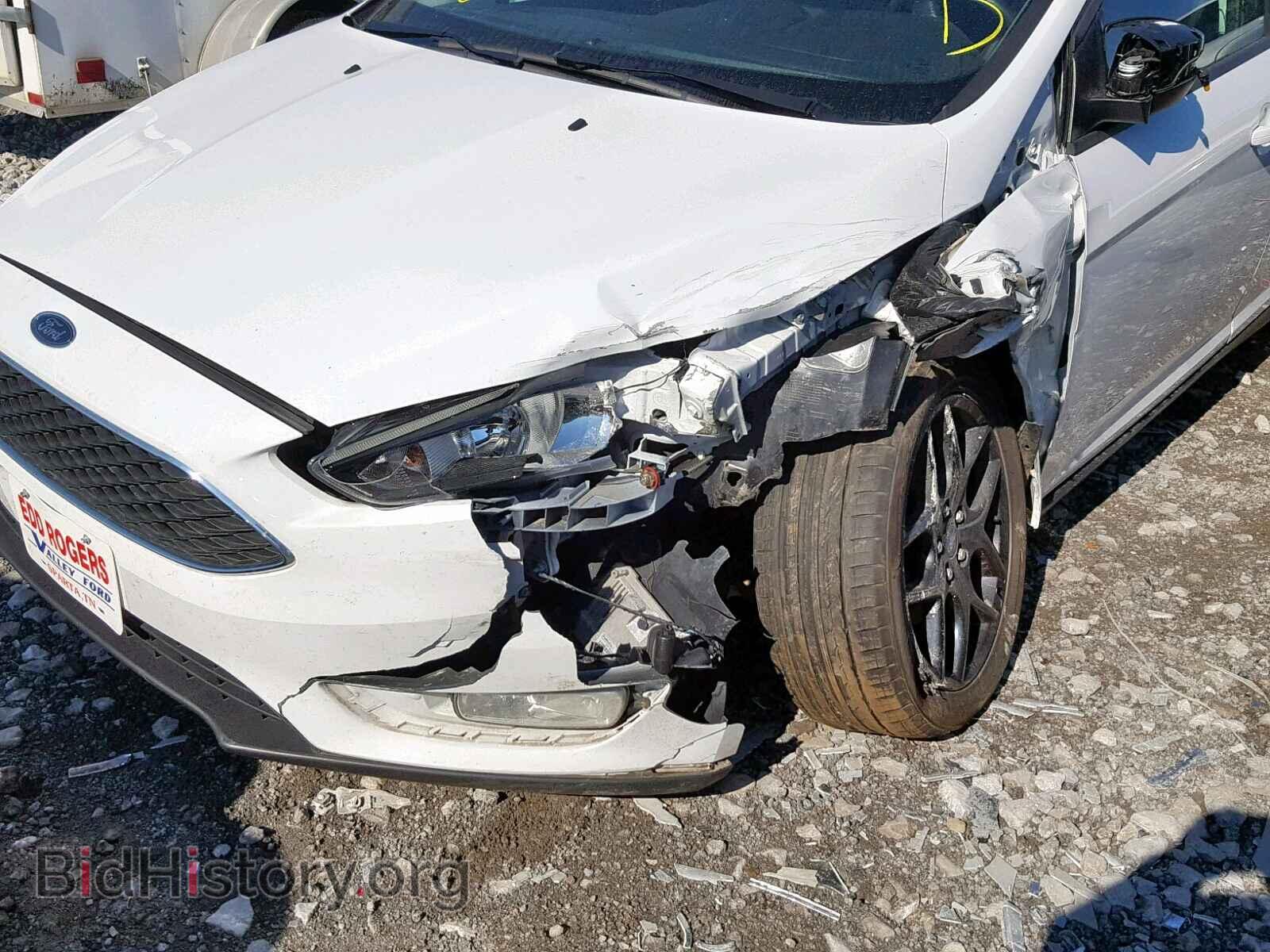 2016 FORD FOCUS SE - VIN: 1FADP3F20GL329934 - Фото 9